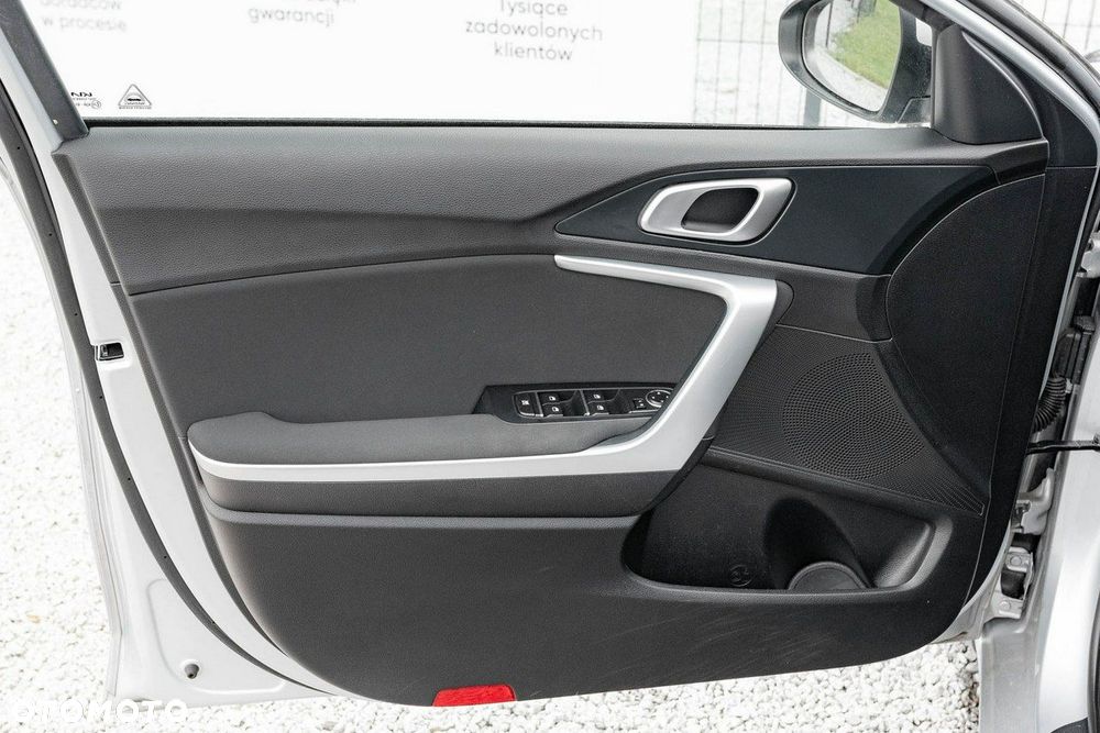 Kia Ceed 1.5 T-GDI M DCT - 8