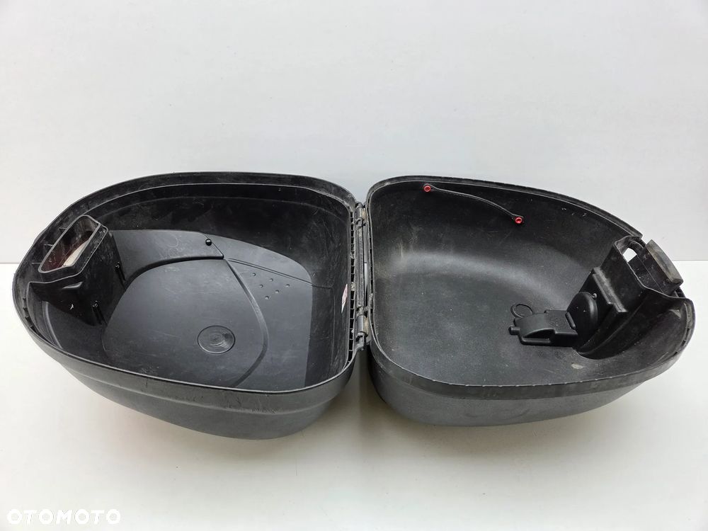 KUFER CENTRALNY  PEUGEOT VIVACITY SKUTER YAMAHA SUZUKI CPI - 17