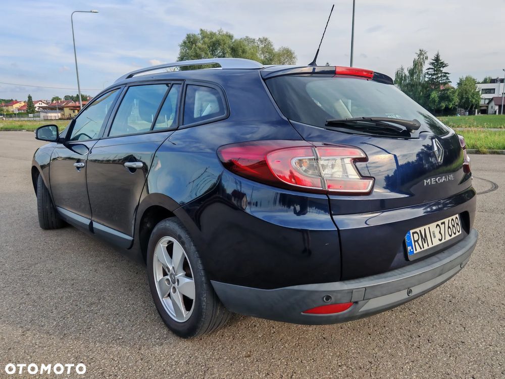 Renault Megane 1.9 dCi Dynamique Euro5 - 8