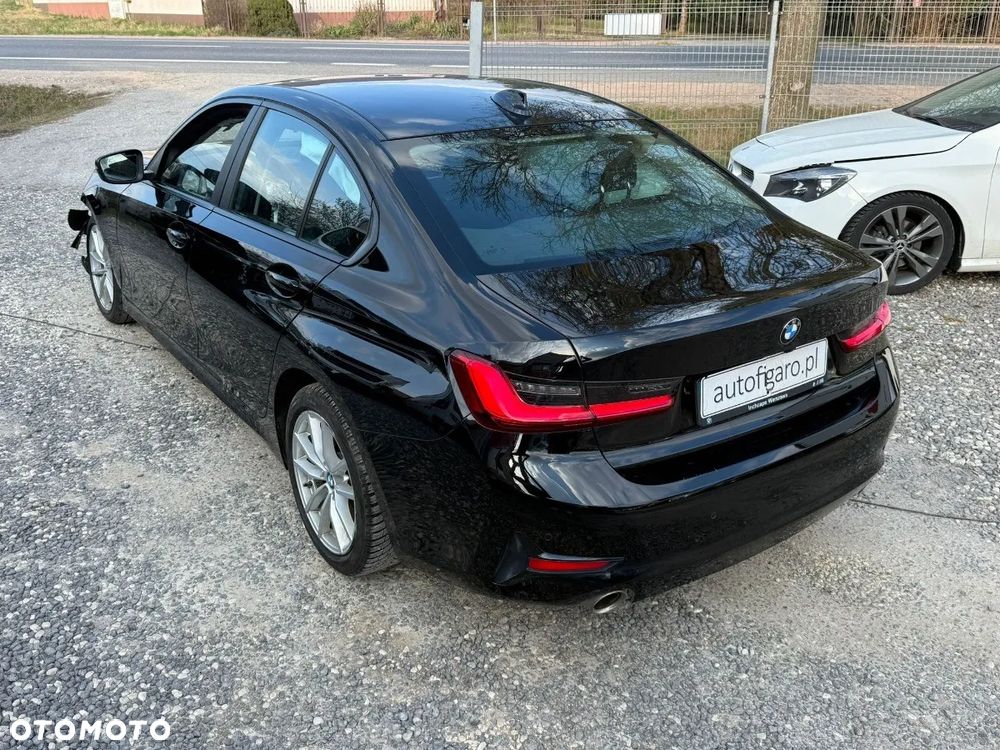BMW Seria 3 318i Advantage - 6