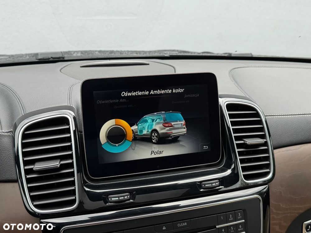 Mercedes-Benz GLS 350 d 4-Matic - 21