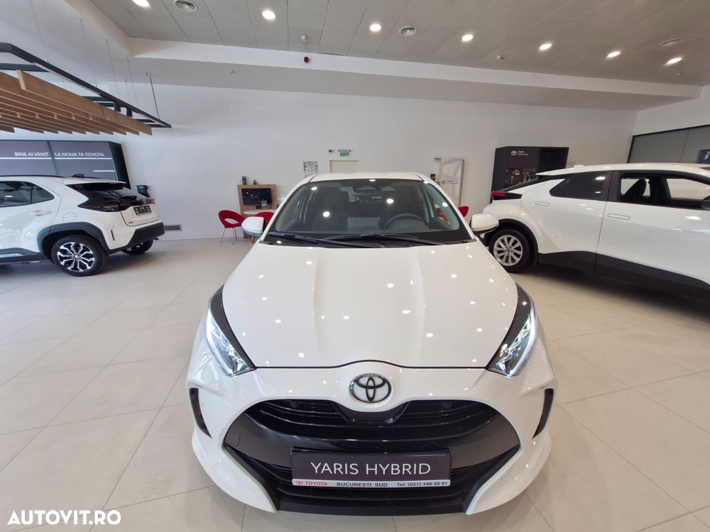 Toyota Yaris - 1