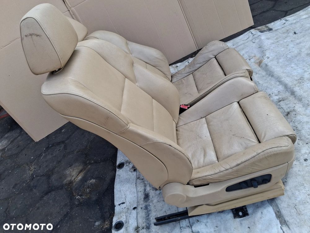 BMW 5 E60 E61 Fotele SPORT skóra skórzane FULL elektryka EUROPA dzielona kanapa jasne beżowe komplet foteli boczki - 9