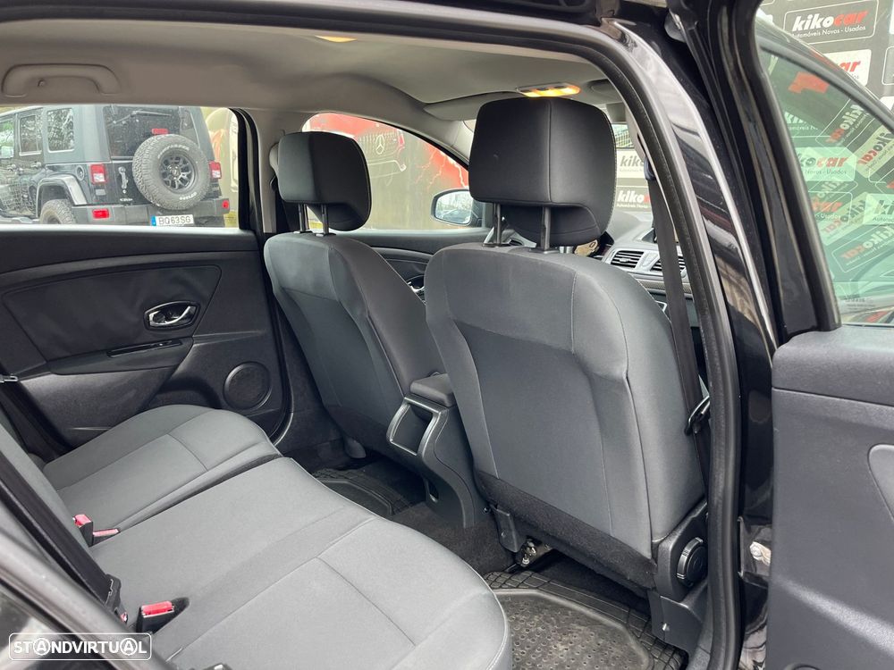 Renault Mégane Sport Tourer 1.5 dCi Dynamique - 47