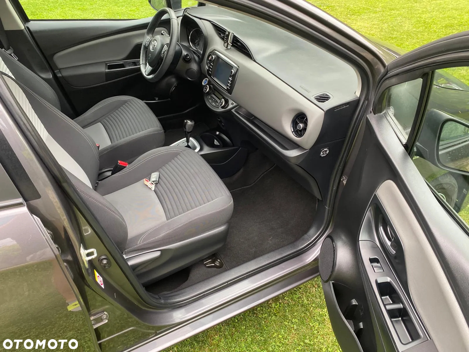 Toyota Yaris - 11