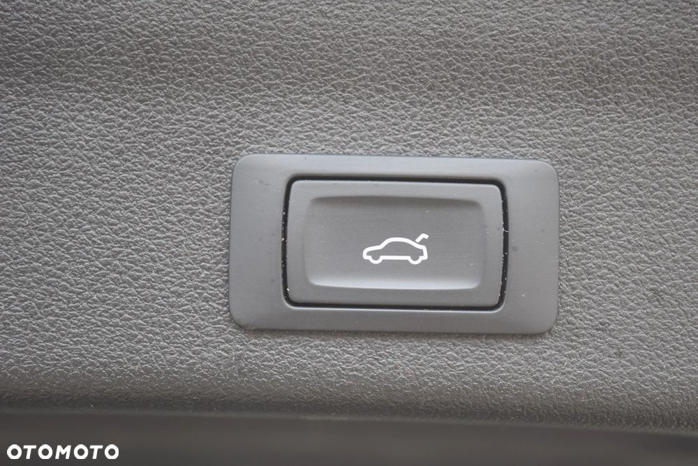 Audi A6 Avant 50 TDI quattro tiptronic sport - 35