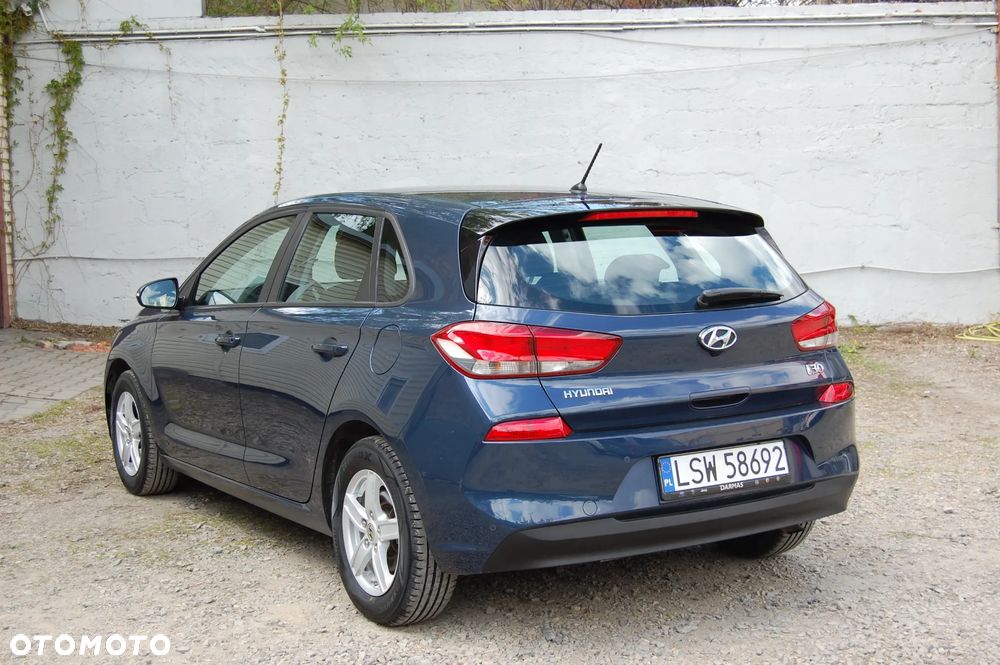 Hyundai i30 1.4 Trend - 11