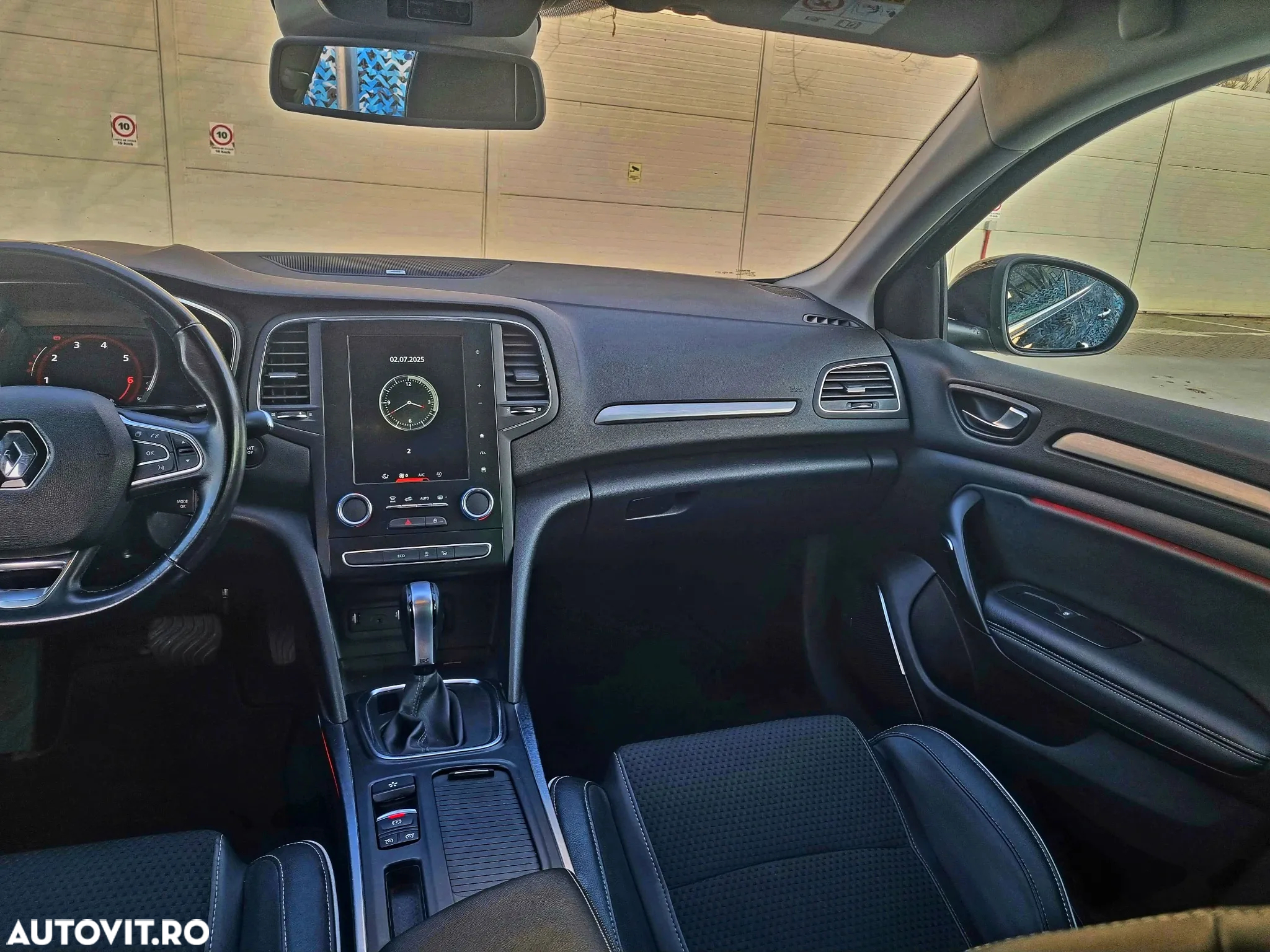 Renault Megane ENERGY TCe 140 EDC BOSE EDITION - 7