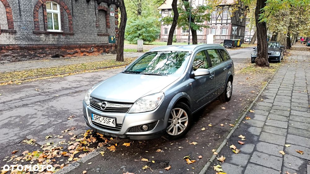 2008 Opel Astra, photograph 4
