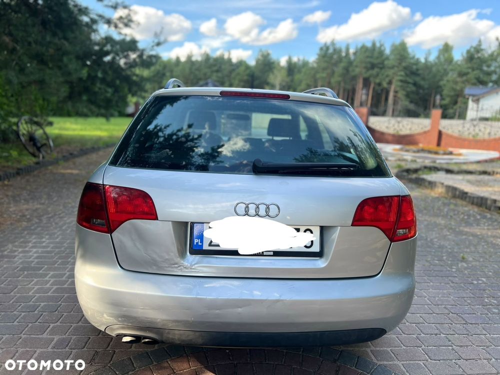 Audi A4 Avant 2.0 TDI DPF - 11