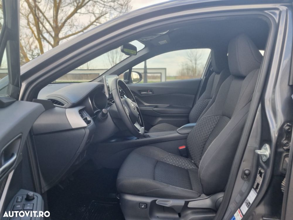 Toyota C-HR Style Selection - 6