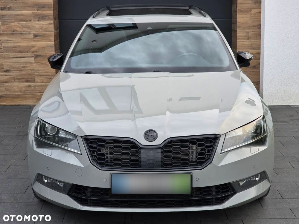 Skoda Superb 2.0 TSI 4x4 Sportline DSG - 19