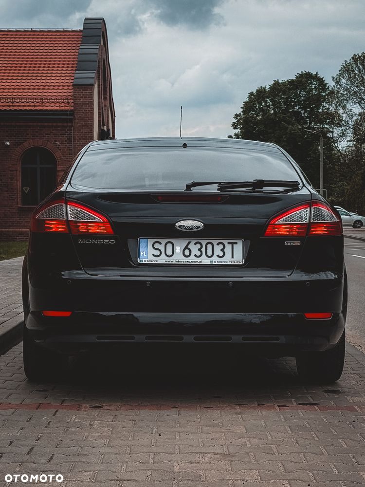 Ford Mondeo 2.0 TDCi Titanium - 4