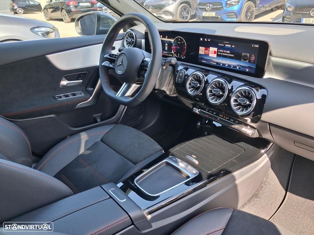 Mercedes-Benz A 180 d 8G-DCT AMG Line - 15