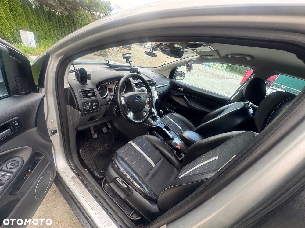 Ford Kuga 2.0 TDCi Titanium - 8