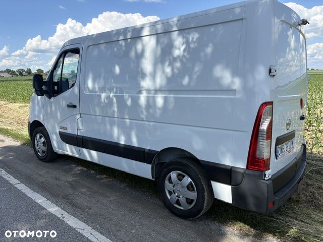 Nissan NV400 - 16