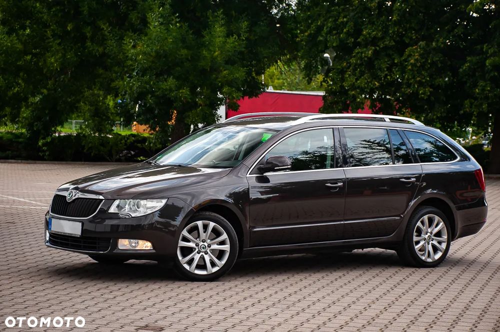 Skoda Superb Combi 1.4 TSI Style - 25