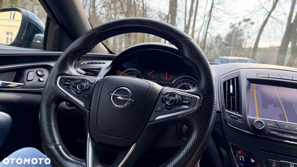 Opel Insignia 2.0 CDTI Cosmo 4x4 S&S - 17