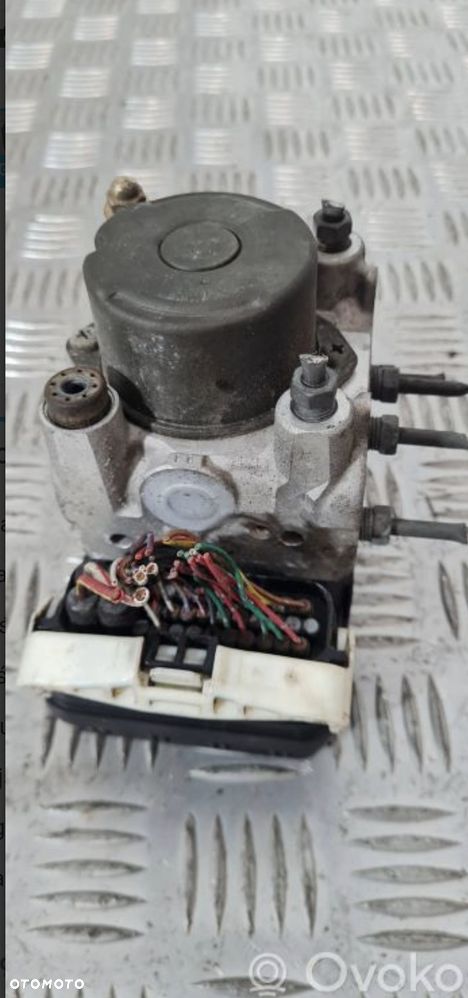 Toyota Rav4 II Pompa ABS - 5