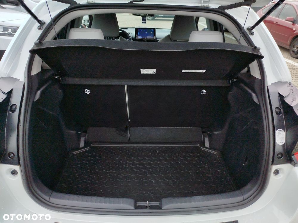 Toyota Yaris - 16