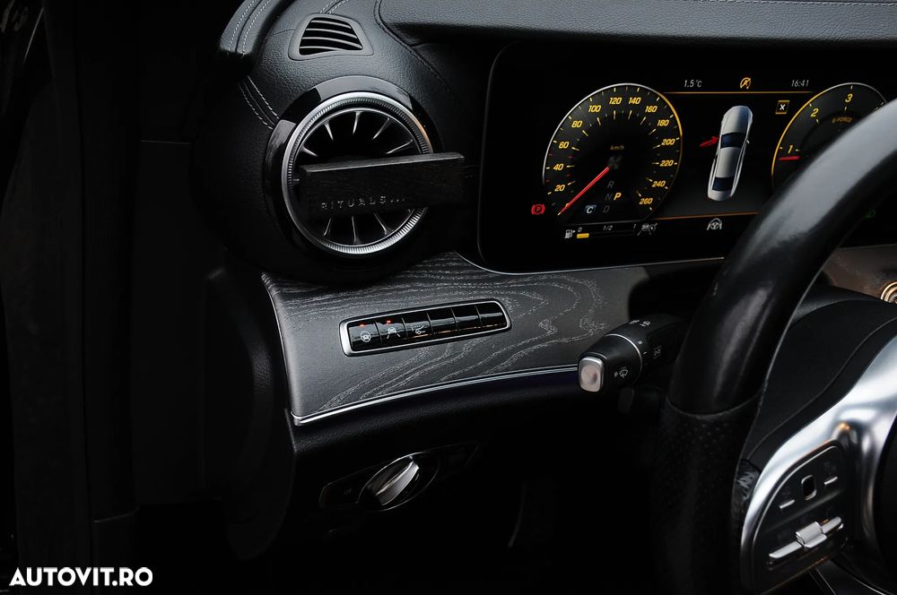 Mercedes-Benz CLS 300 d 9G-TRONIC AMG Line - 12