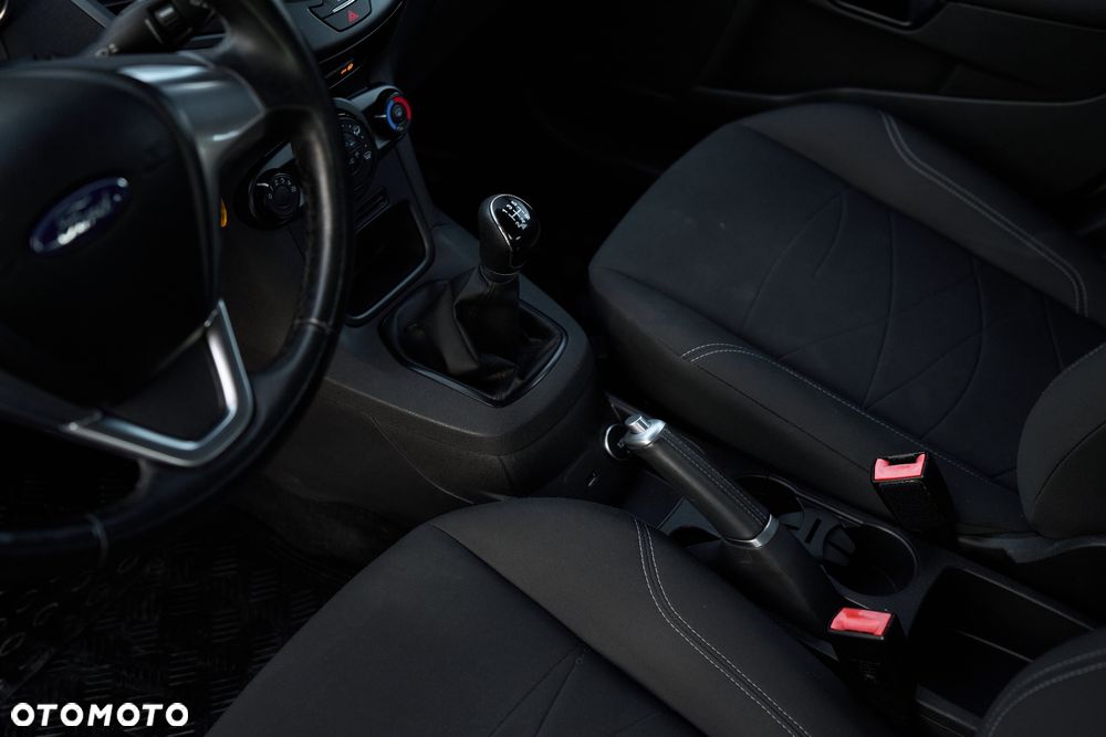 Ford Fiesta - 18