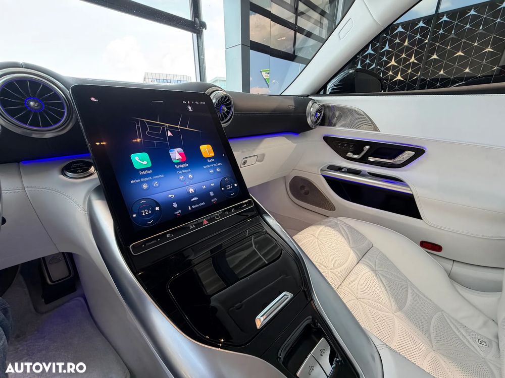 Mercedes-Benz SL 680 Maybach Monogram Series - 17