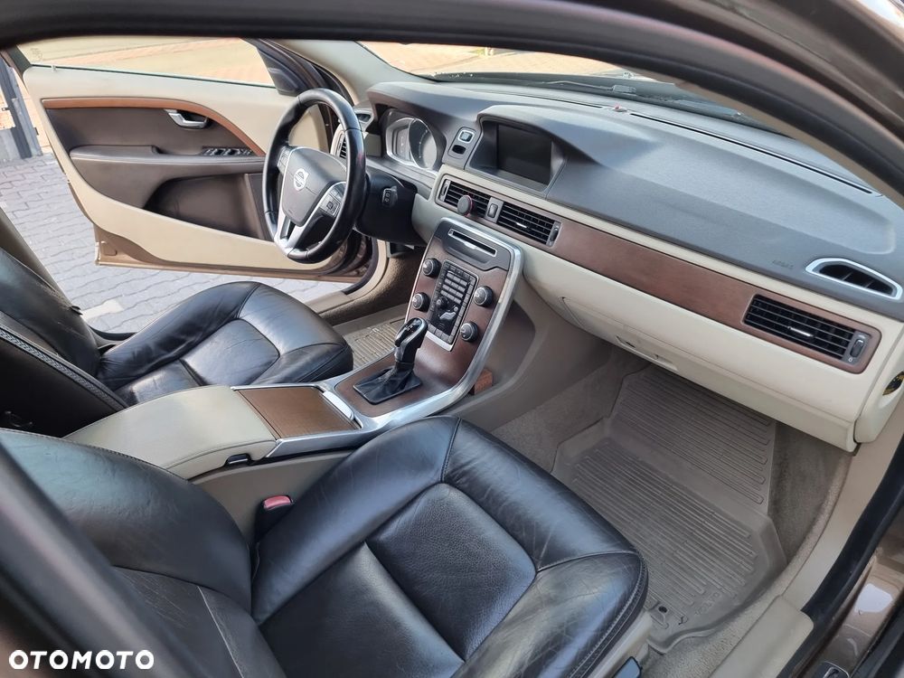 Volvo XC 70 D4 Drive-E Dynamic Summum - 2