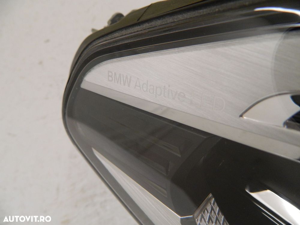 Far dreapta BMW Seria 5 G30 / G31 Full LED Adaptive, 2017, 2018, 2019, 2020, 2021, cod origine 7439196-04. - 5
