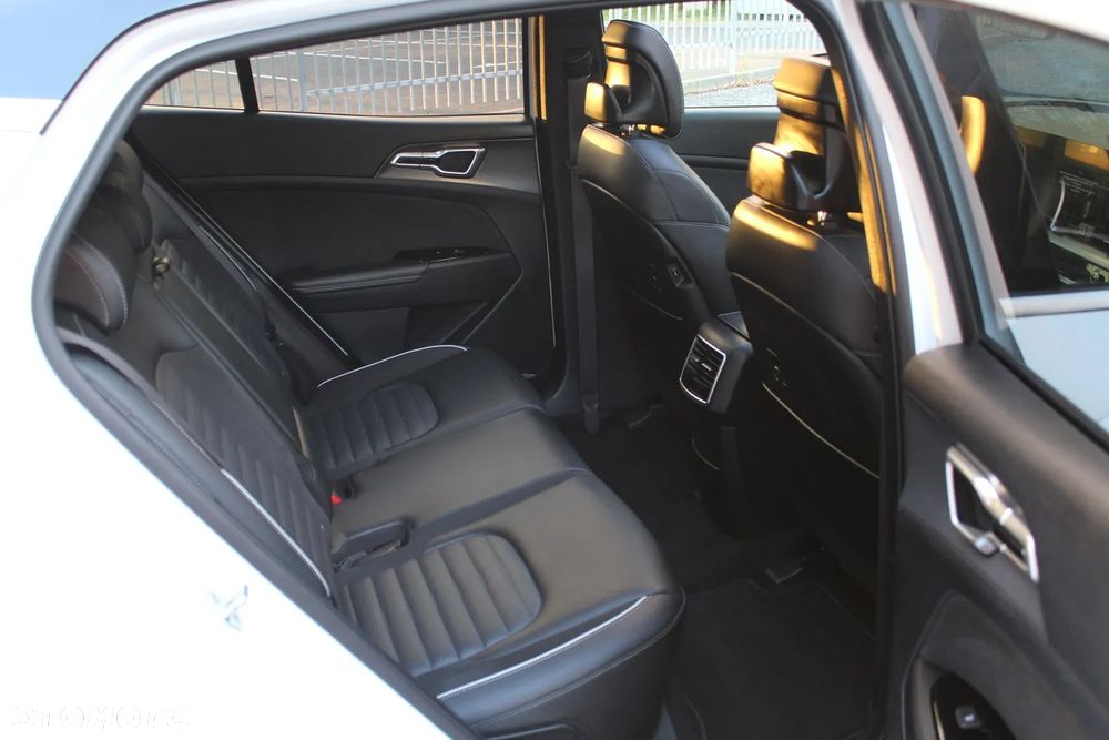 Kia Sportage 1.6 T-GDI PHEV GT Line 4WD - 19