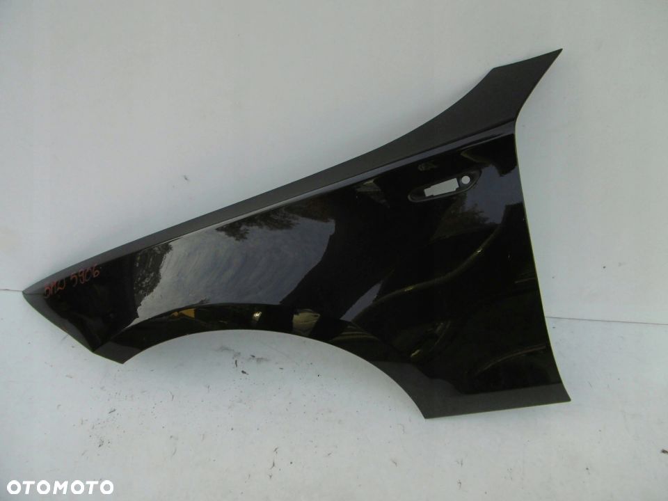 BMW 1 E87 E88 E82 04-11 Błotnik lewy przód przedni - 1