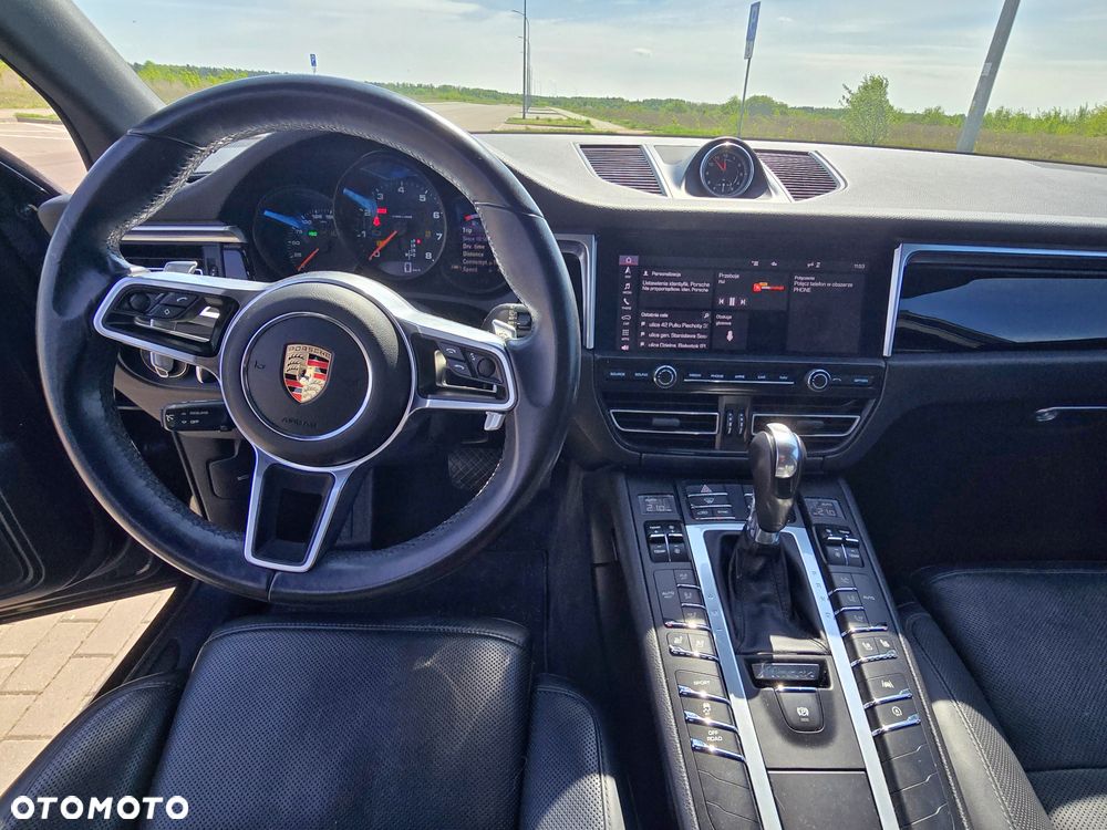 Porsche Macan Standard - 15