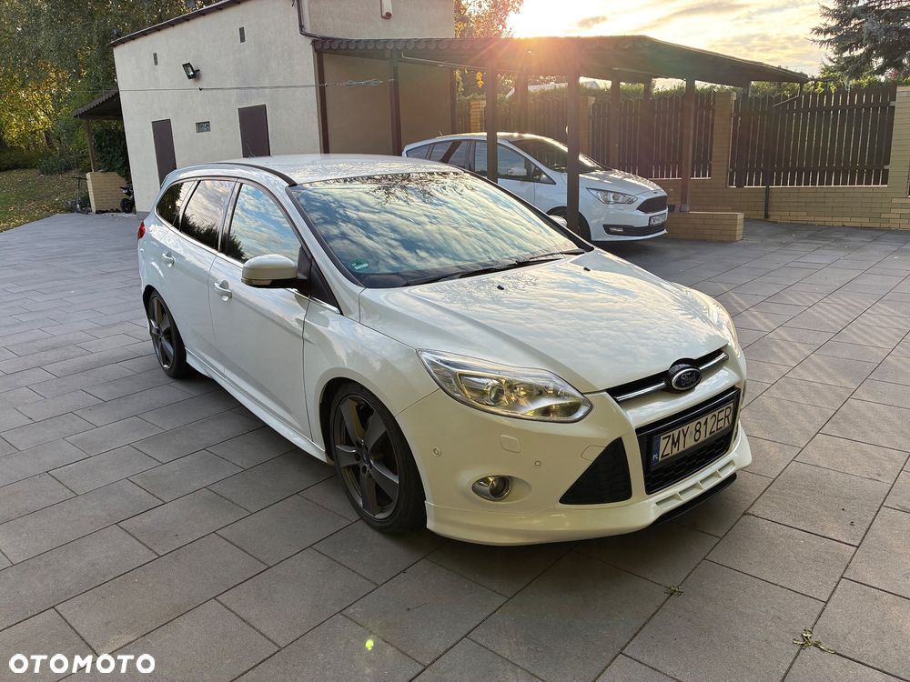 Ford Focus - 4
