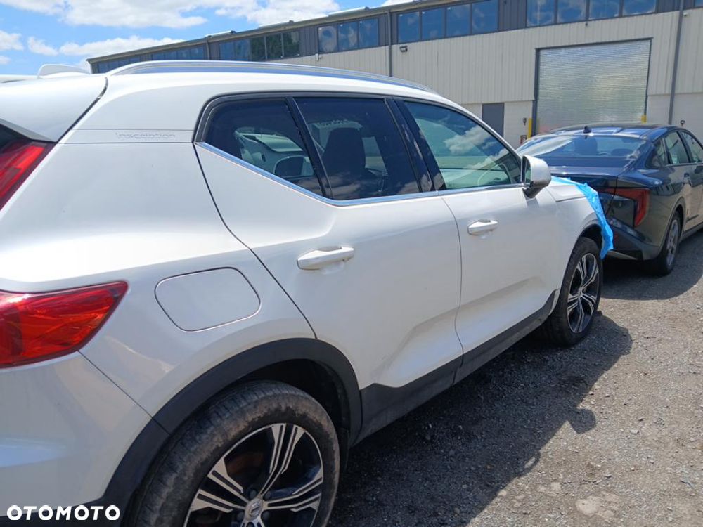 Volvo XC 40 T5 AWD Inscription - 20