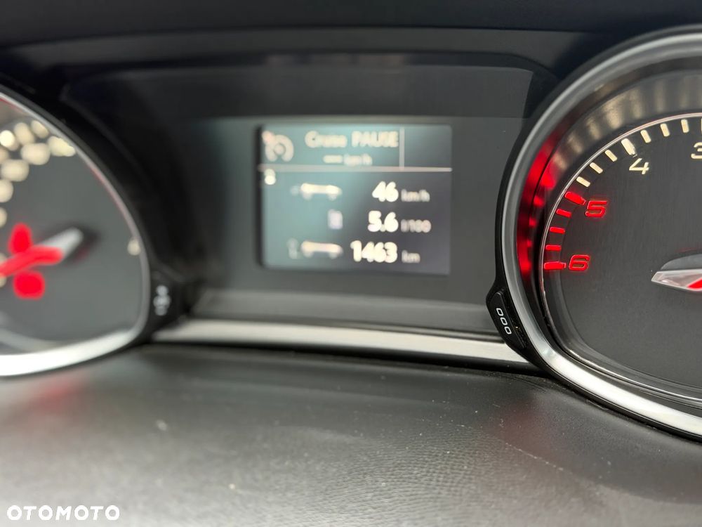 Peugeot 308 2.0 Blue HDi Allure S&S - 37