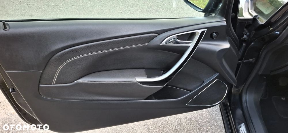 Opel Astra GTC 2.0 CDTI ecoFLEX Start/Stop Innovation - 11