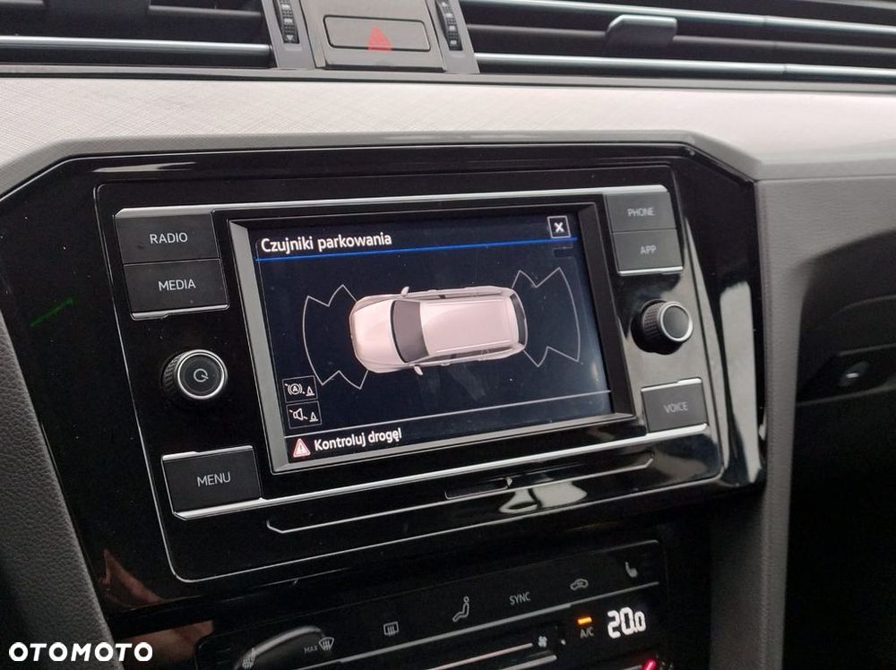 Volkswagen Passat Variant 2.0 TDI EVO Business - 11