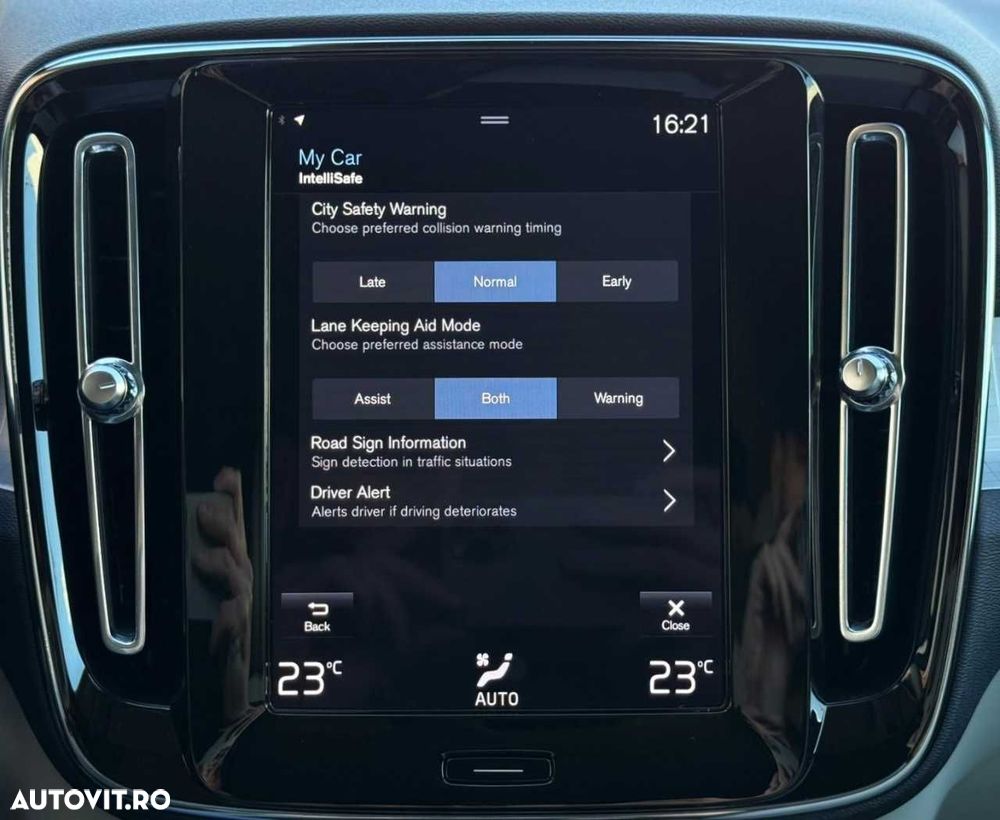 VOLVO XC40 2021 — imagine 56