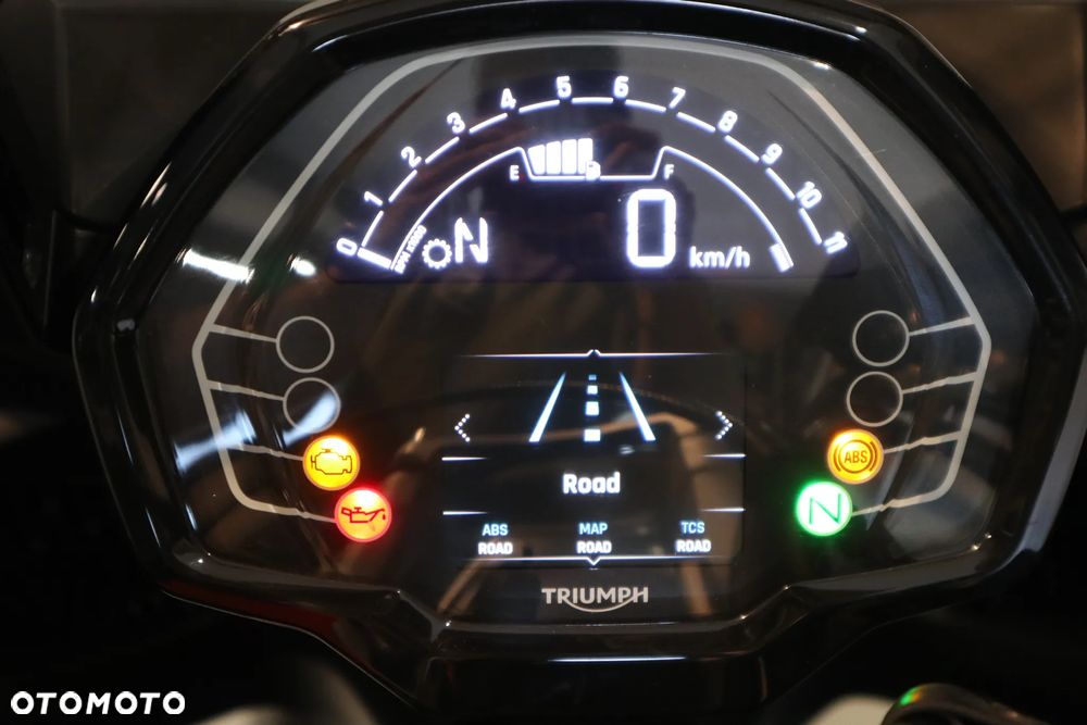 Triumph Tiger - 12