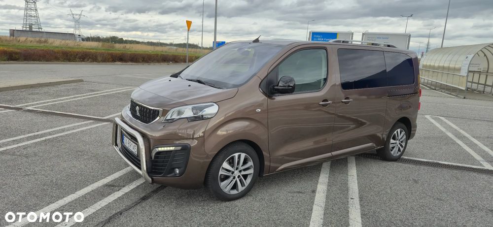 Peugeot Traveller L2 2.0 EAT8 Business VIP - 5