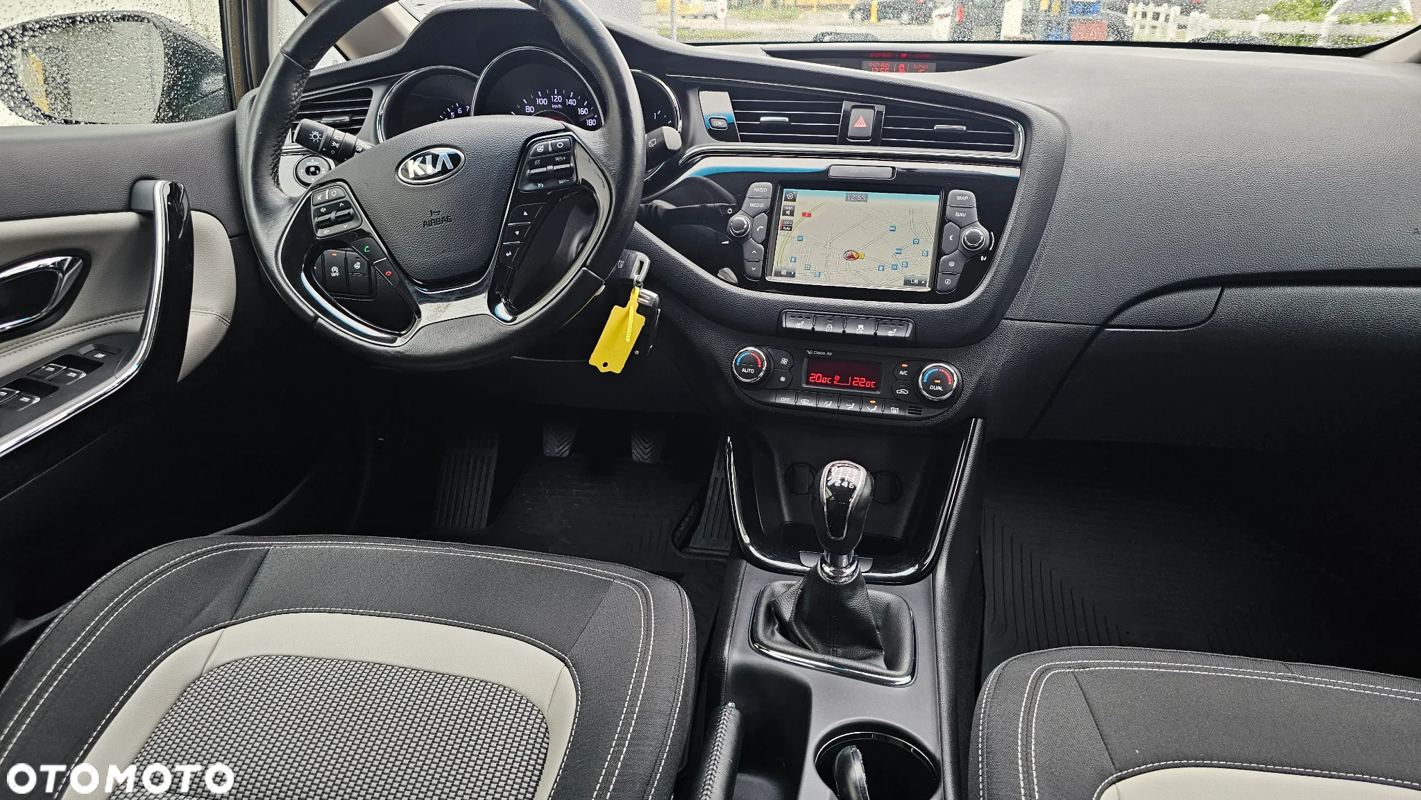 Kia Ceed 1.4 CVVT Dream-Team Edition - 18