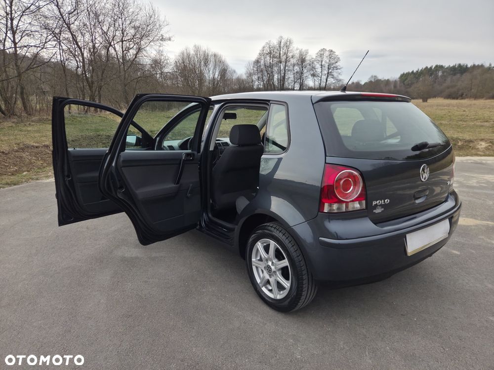 Volkswagen Polo - 21