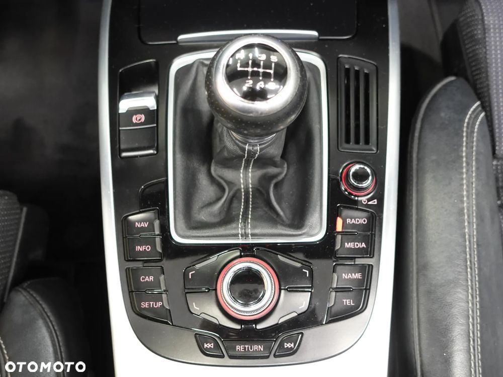 Audi A5 Cabrio - 32