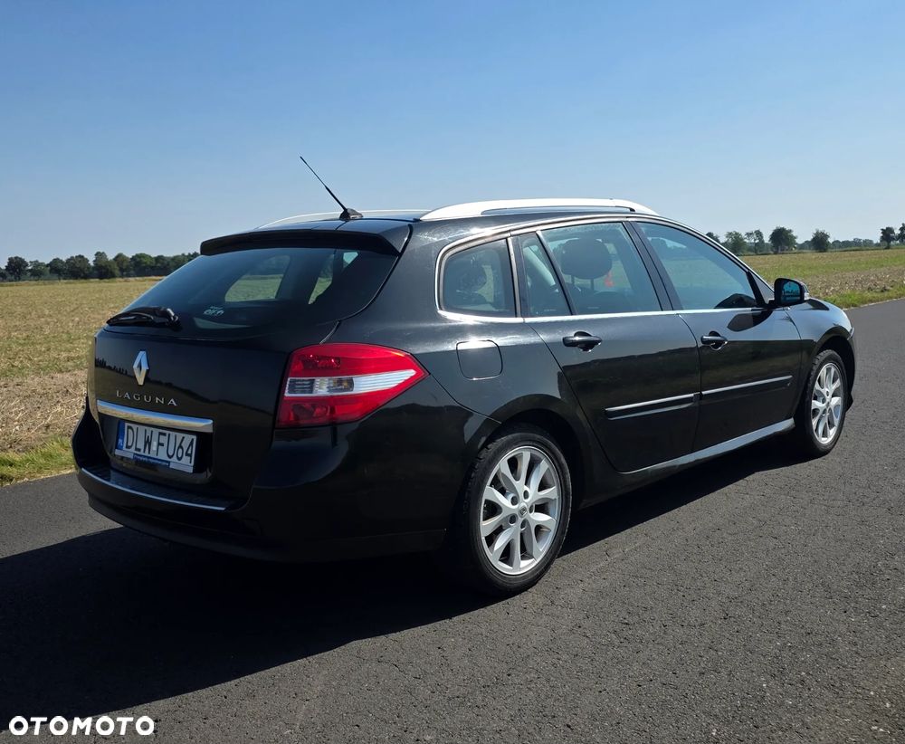 Renault Laguna 2.0 dCi Privilege - 4