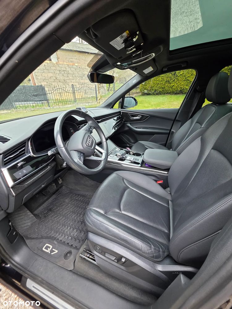 Audi Q7 55 TFSI quattro tiptronic - 17