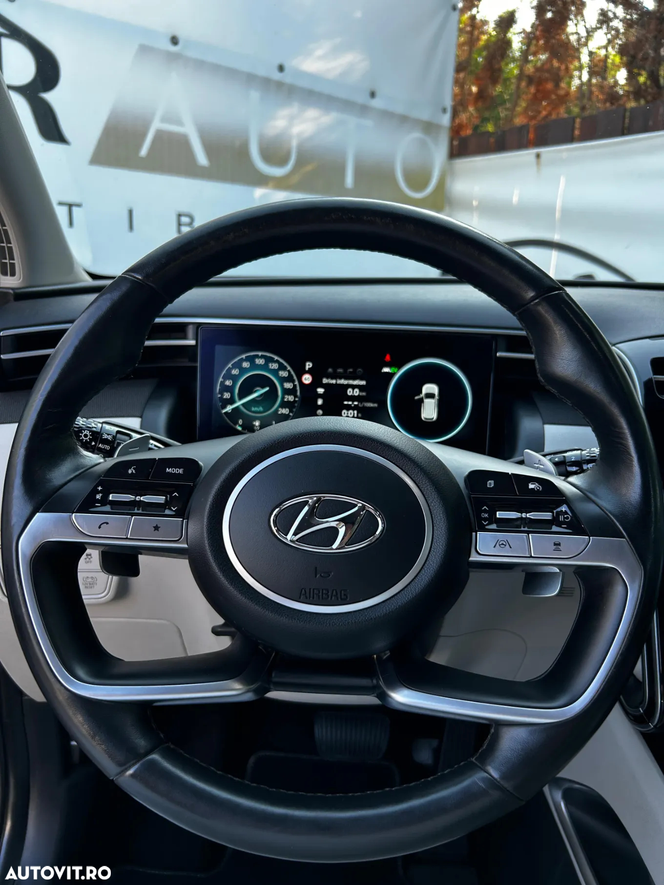 Hyundai Tucson HEV 1.6 l 230 CP 4WD 6AT Luxury - 9