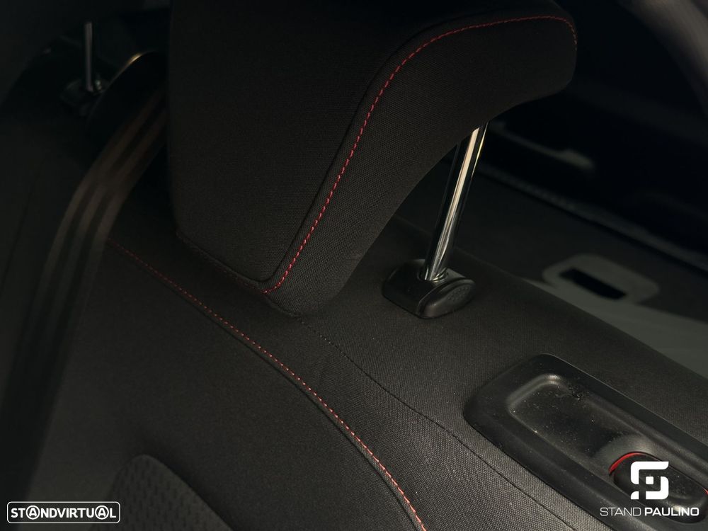 Ford Focus SW 1.0 EcoBoost MHEV ST-Line - 33