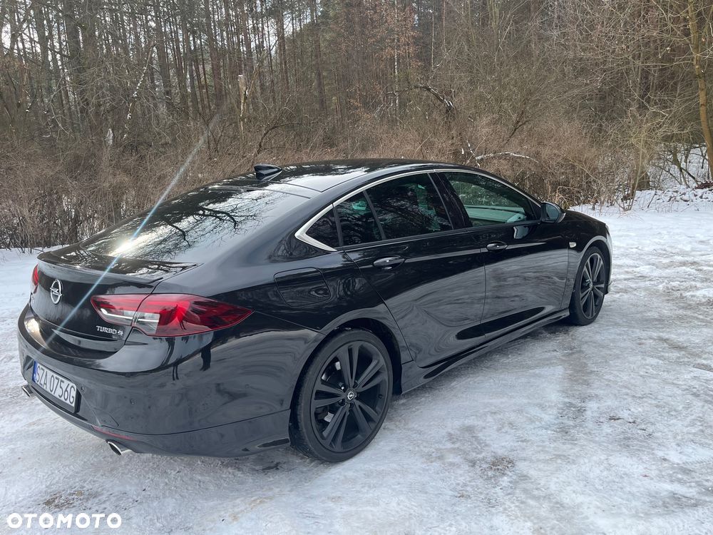 Opel Insignia 2.0 Direct Inj Trb 4x4 Business Innovation - 4