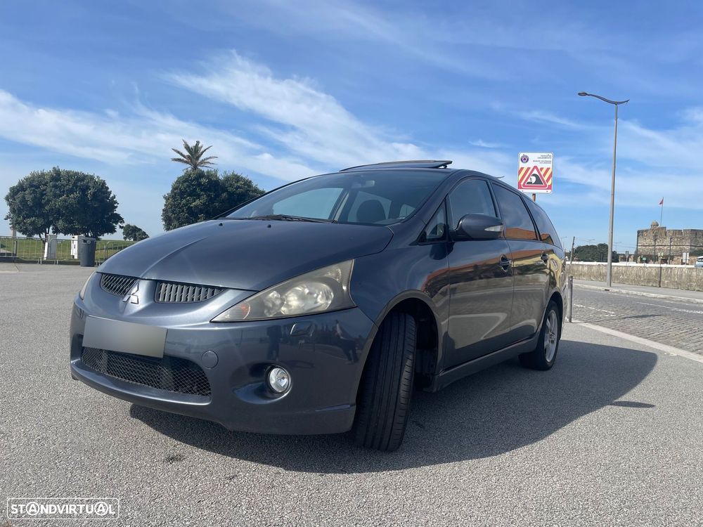 Mitsubishi Grandis 2.0 DI-D Intense P1 - 1