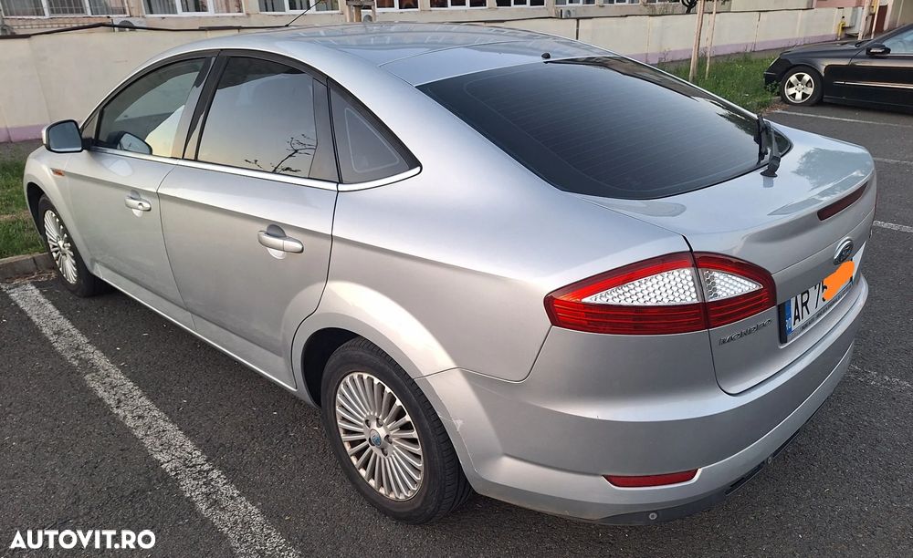 Ford Mondeo 2.0 TDCi Titanium - 3